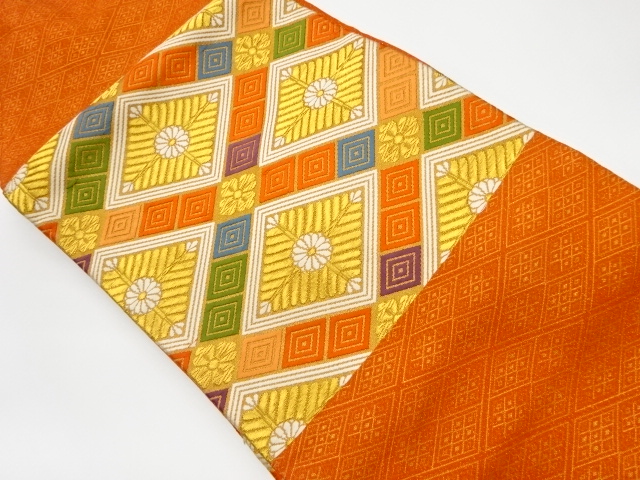 リサイクル　子持ち菱に若松・菱・菊模様織出し名古屋帯